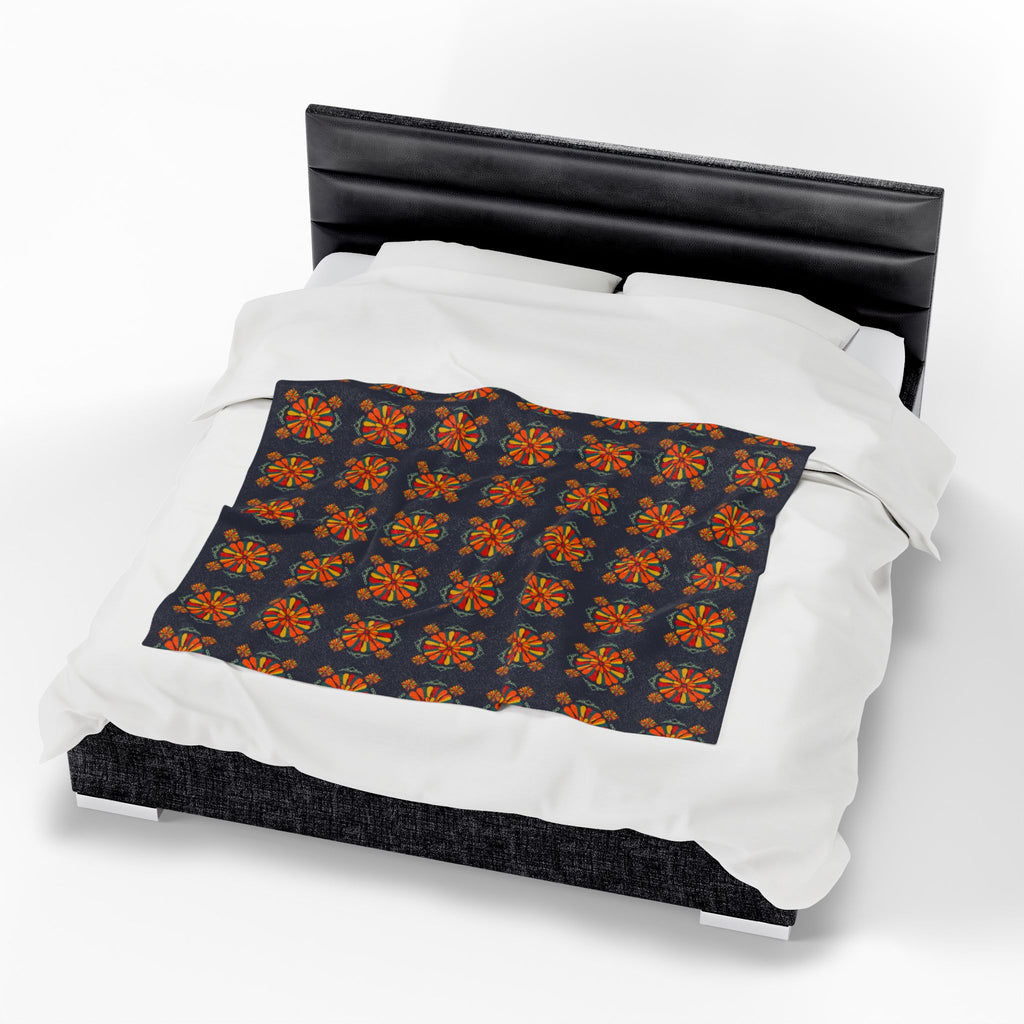 Geometric Design Velveteen Plush Blanket
