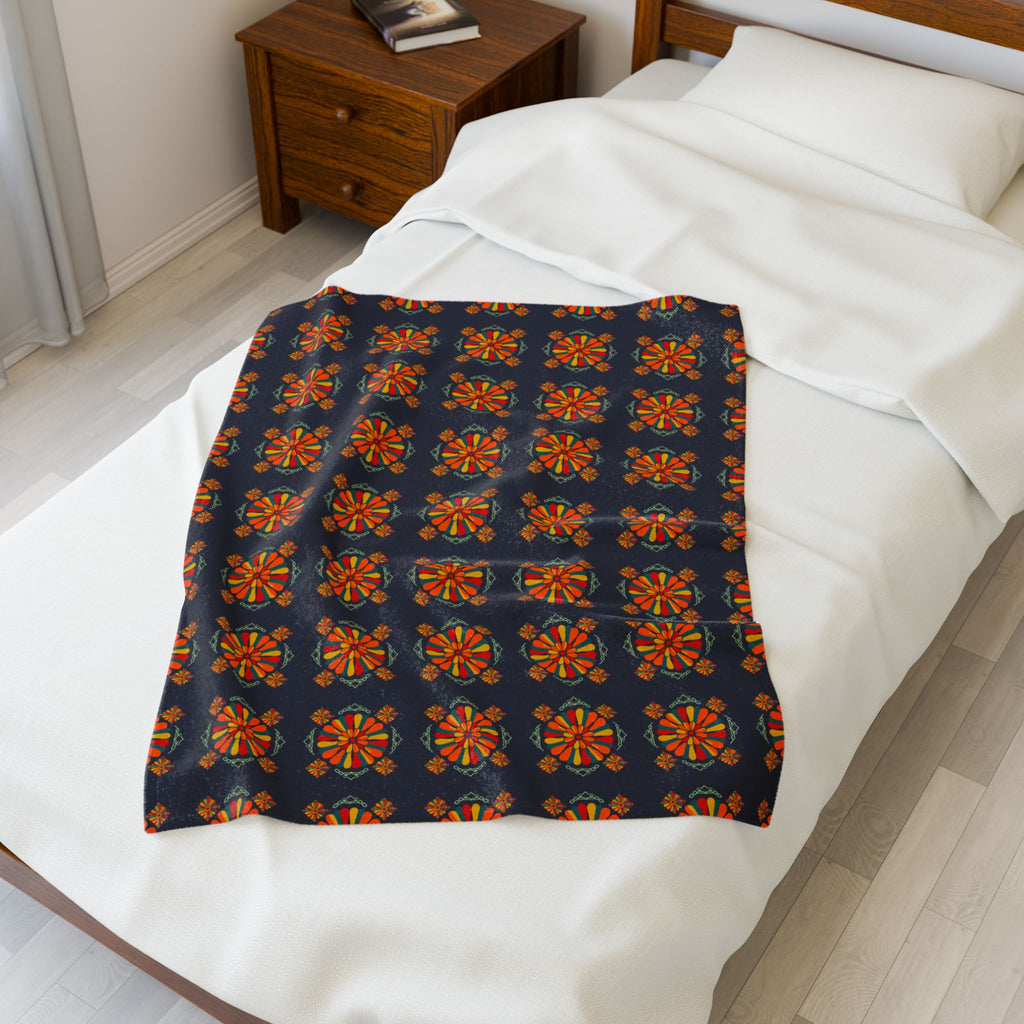 Geometric Design Velveteen Plush Blanket